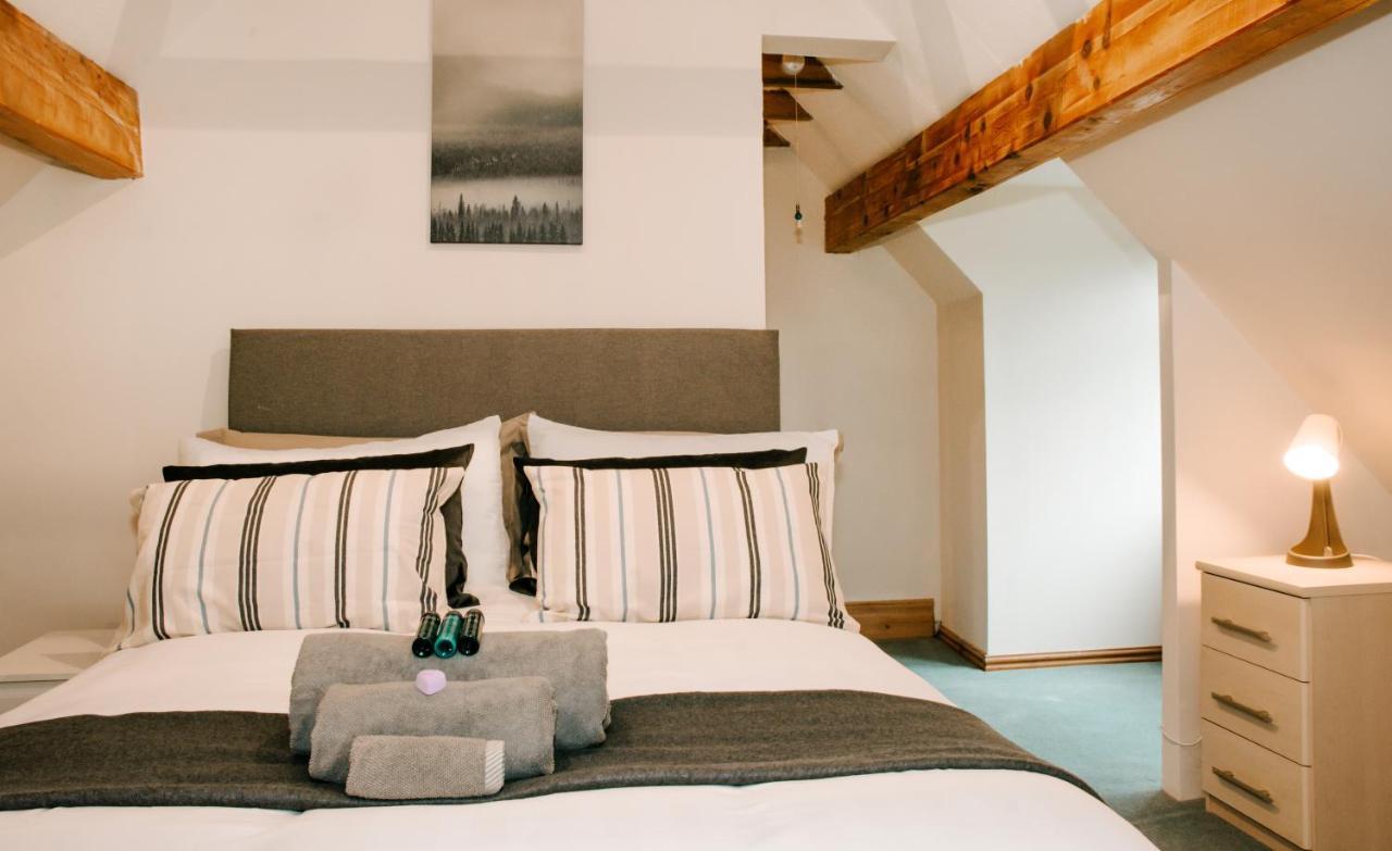 Holly Cottage, 2 Bed House, Sleeps 6 Cleobury Mortimer Eksteriør bilde