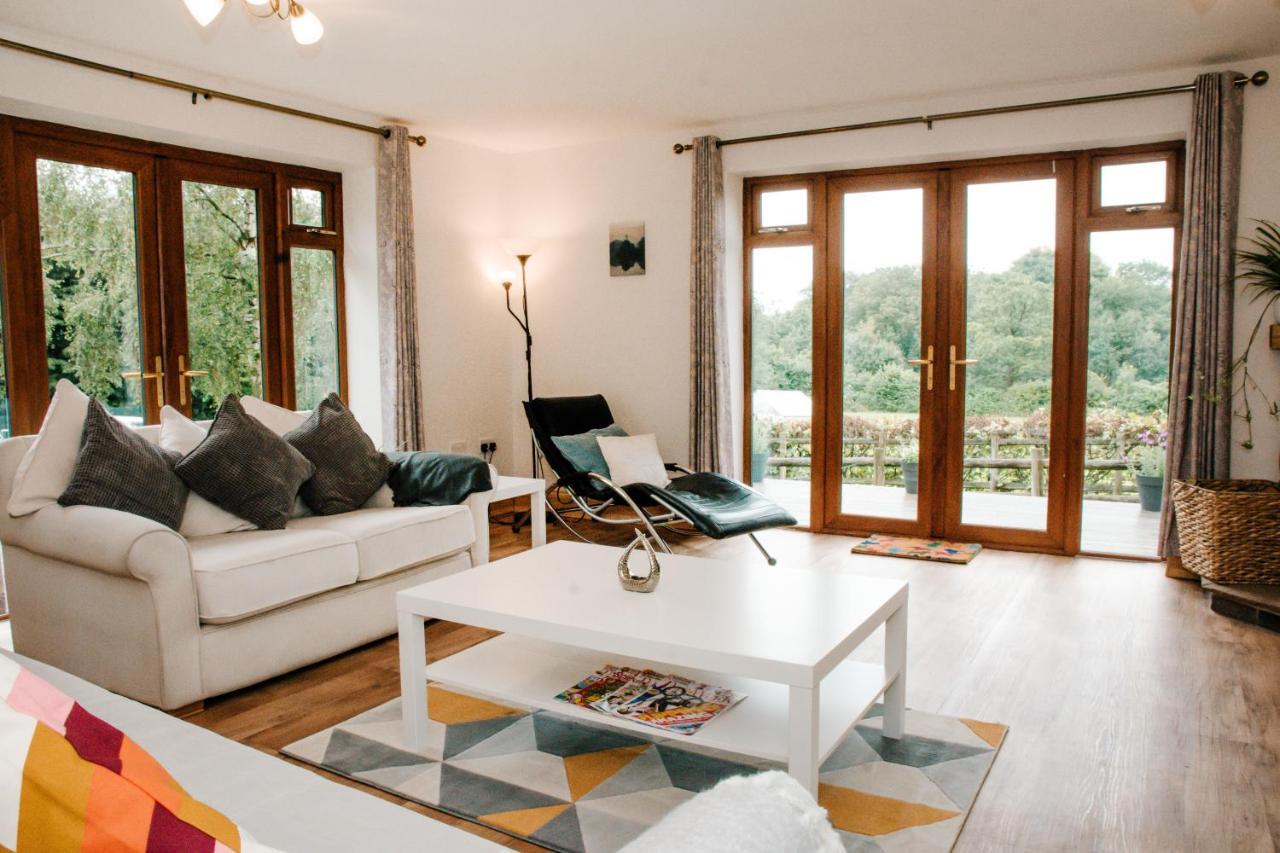 Holly Cottage, 2 Bed House, Sleeps 6 Cleobury Mortimer Eksteriør bilde